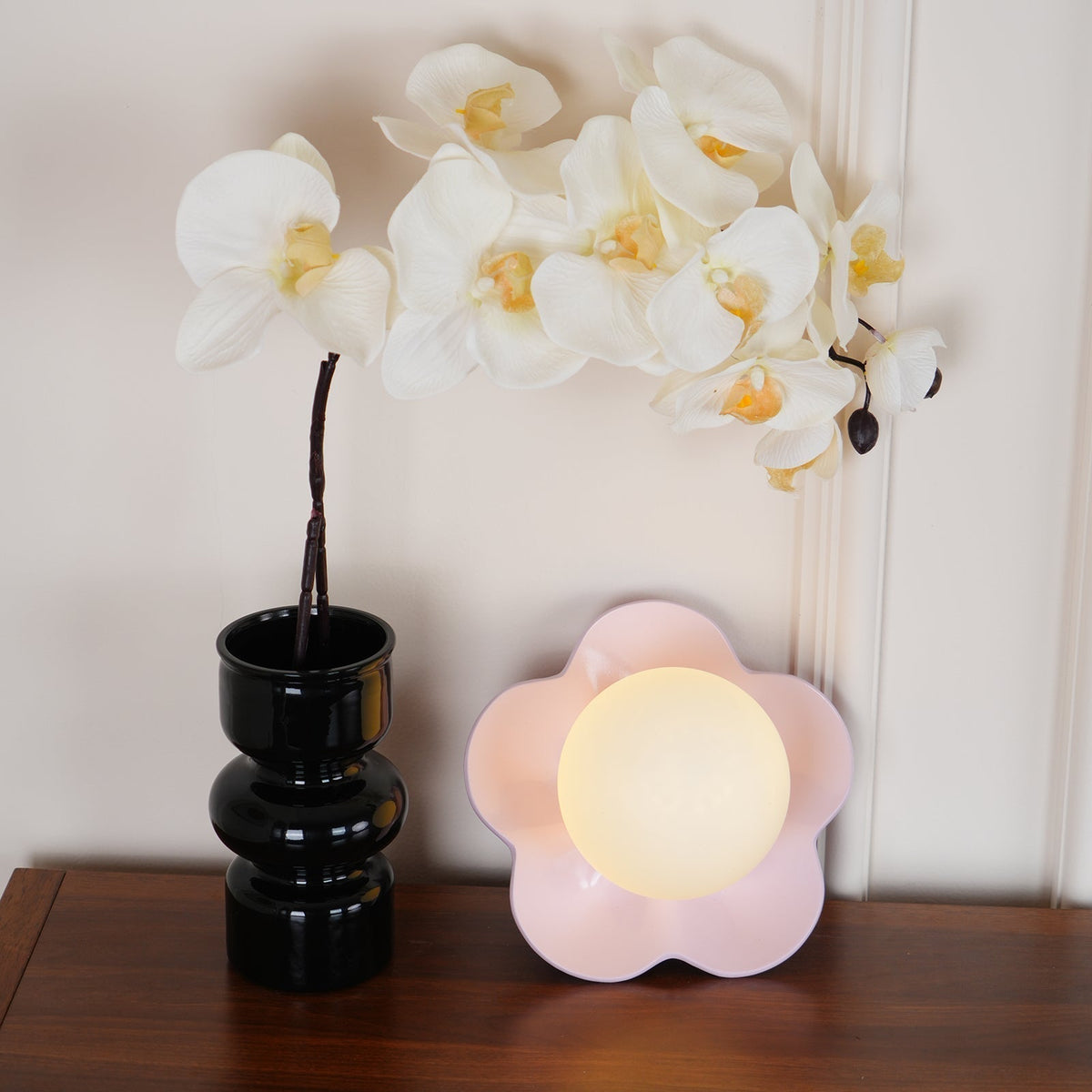 Petalia wandlamp