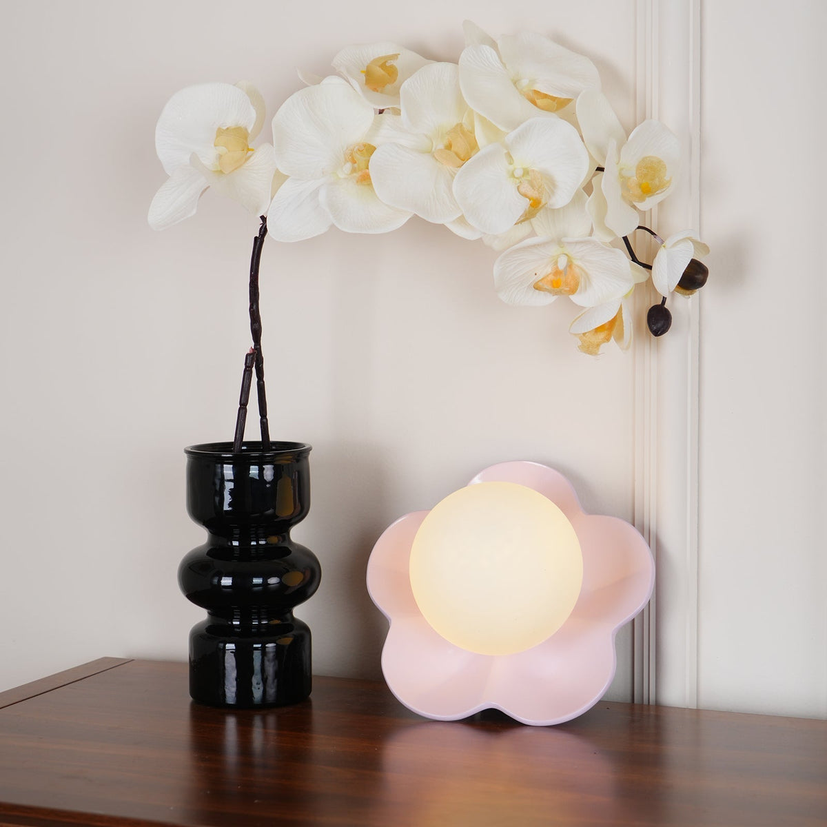 Petalia wandlamp