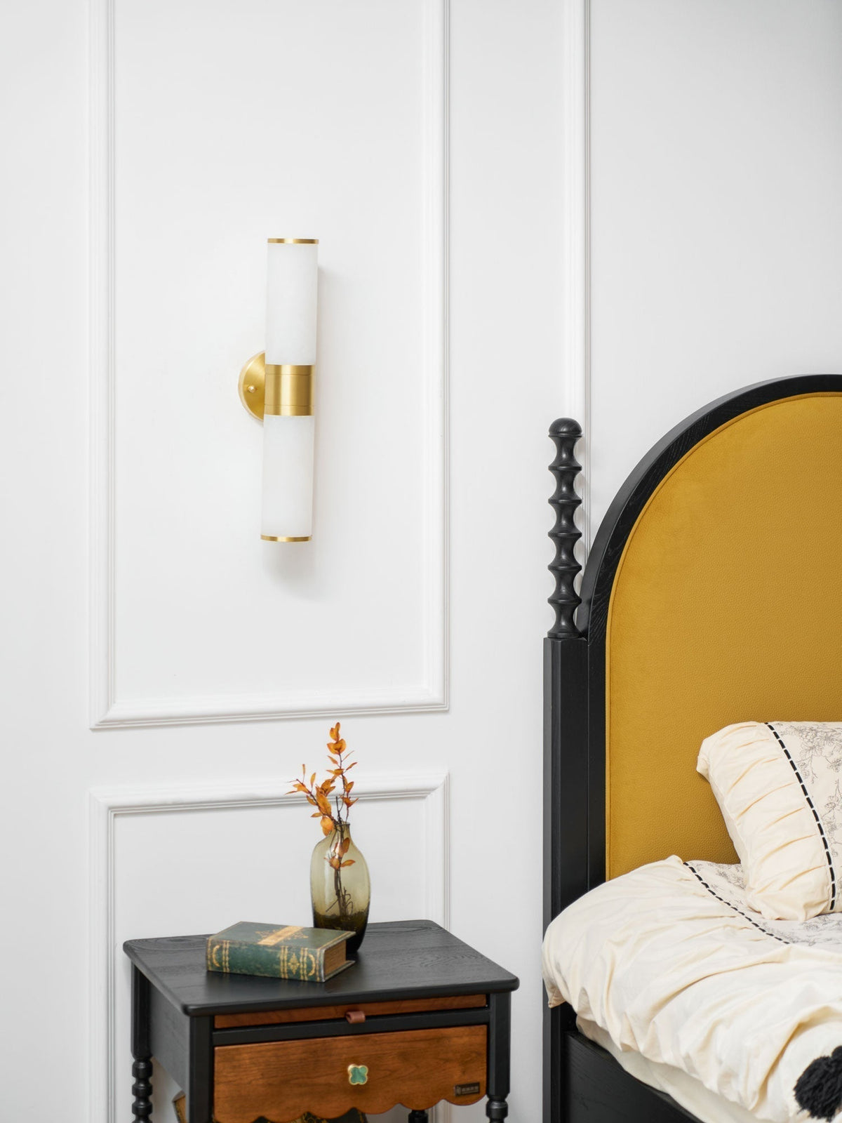 Tira Minimalistische wandlamp van albast