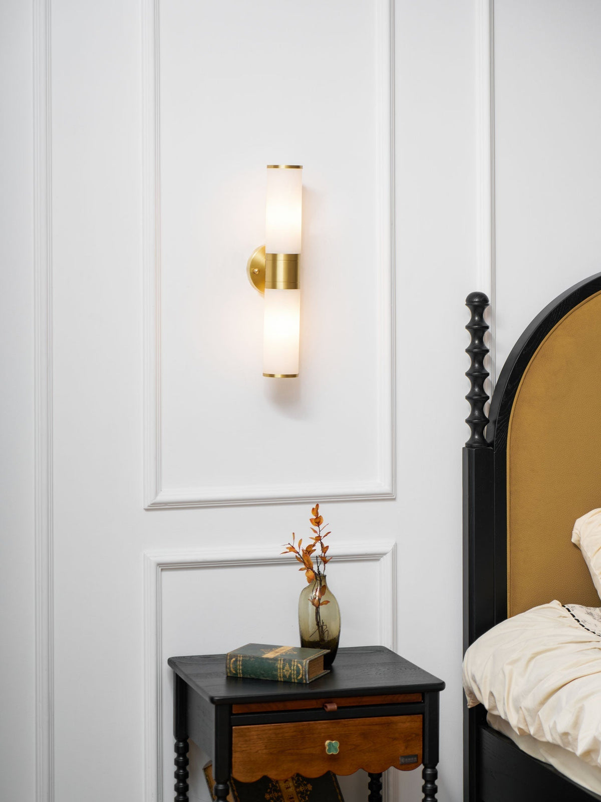 Lucian wandlamp van albast