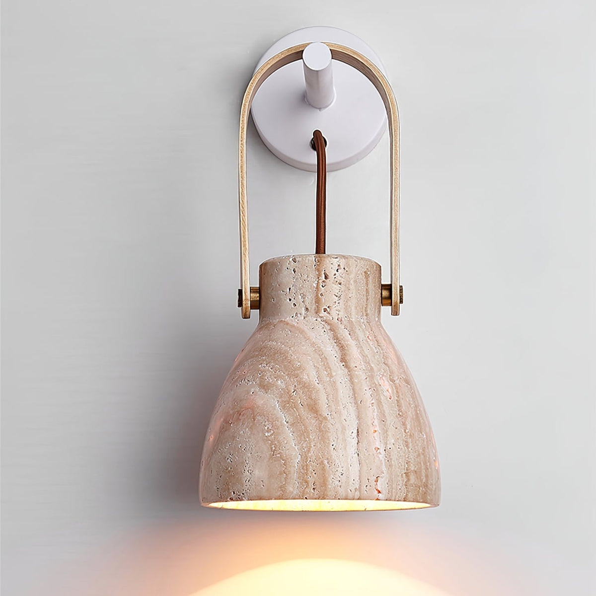 Tarix travertin wandlamp met Houten Handvat