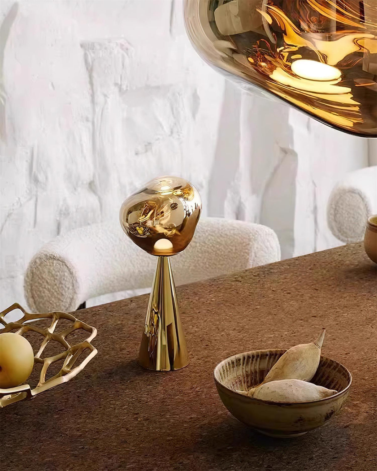 Dimza moderne tafellamp in goud