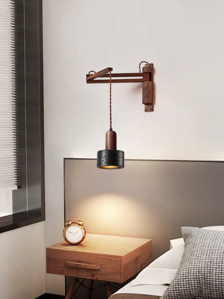 Vamki aanpasbare wandlamp in zwart travertin en walnoothout