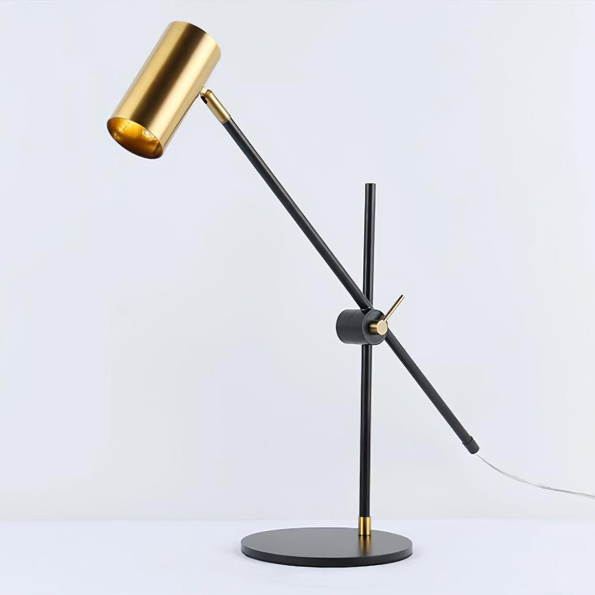 Ivpharil vloerlamp met