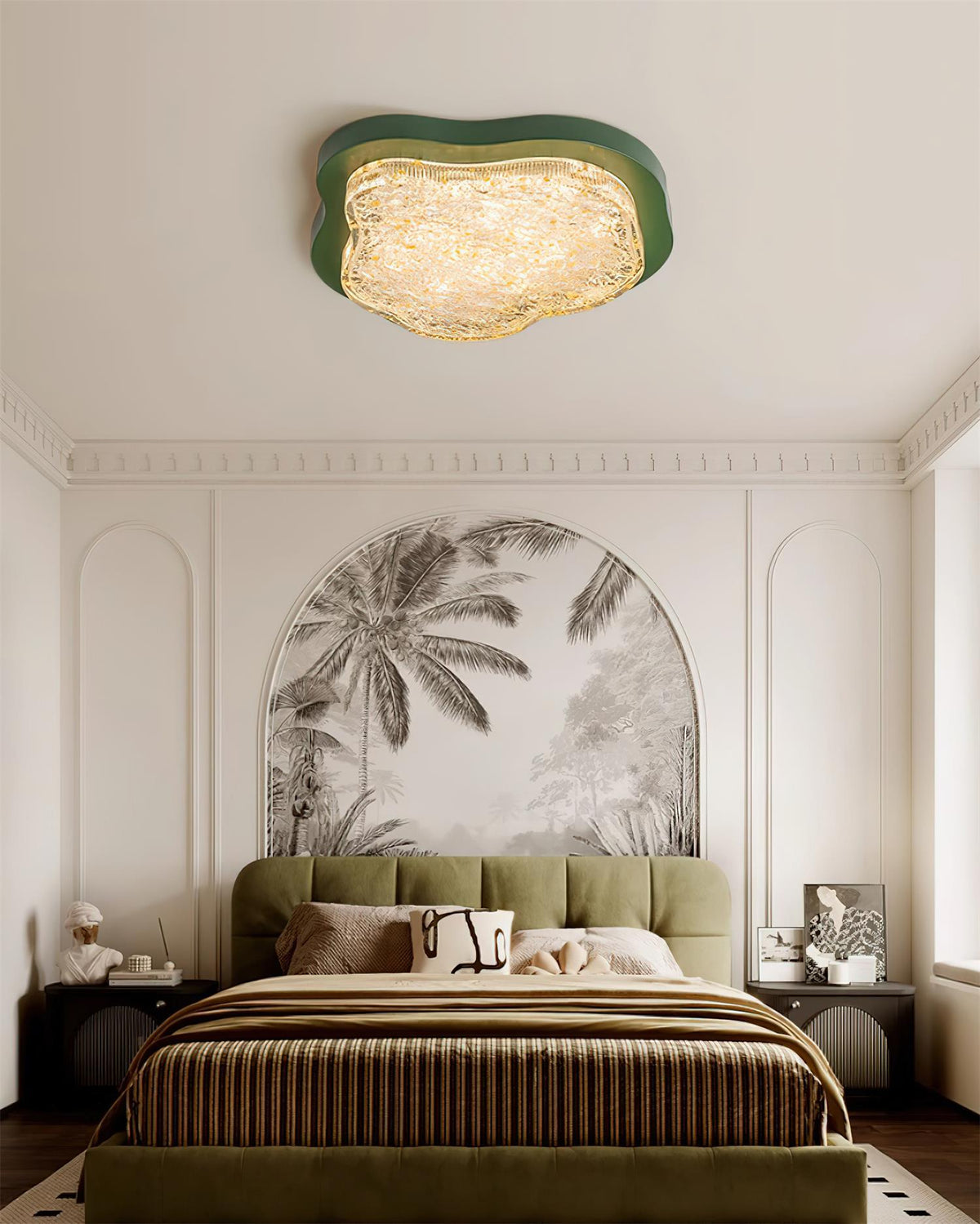 Plafondlamp met onregelmatige vorm van hars en goudbladeren, moderne kunst in groen