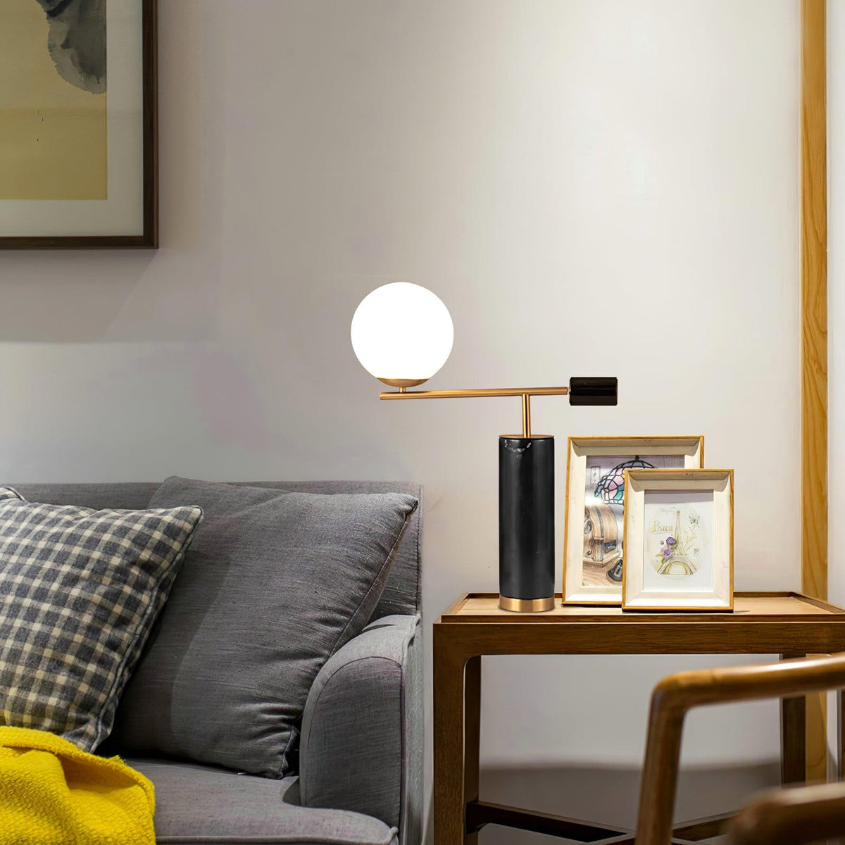 Vathayre Minimalisme tafellamp met Marmer