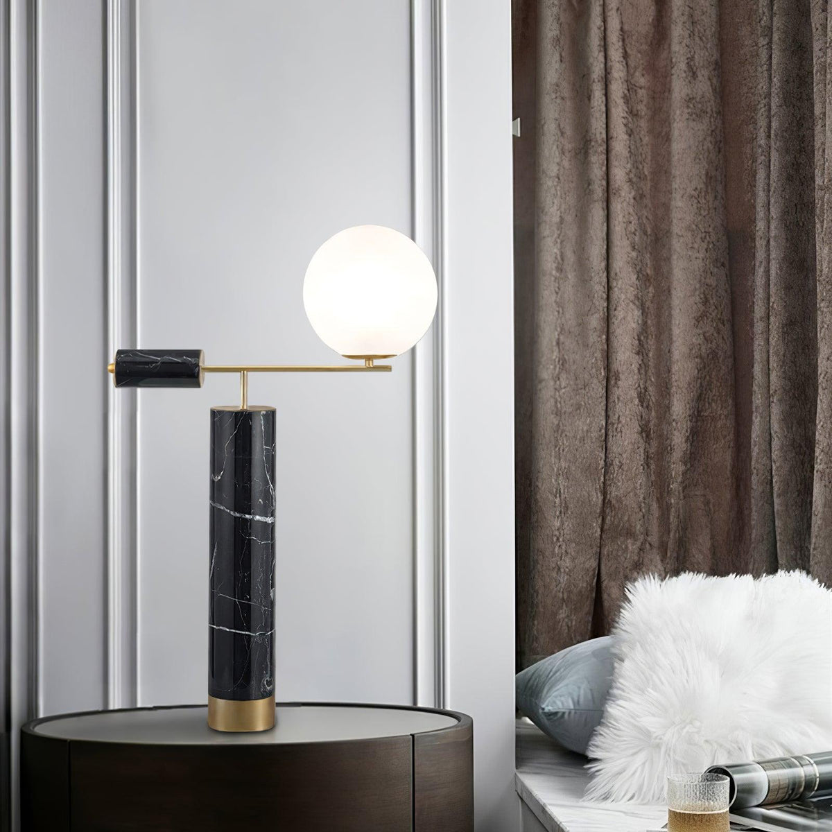 Vathayre Minimalisme tafellamp met Marmer