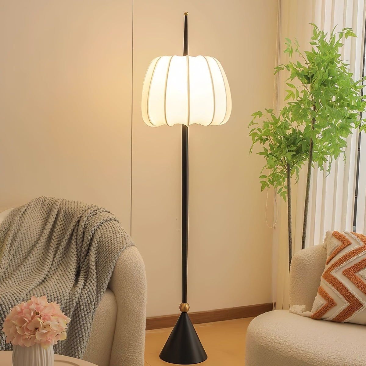 Pick Minimalistische vloerlamp van stof
