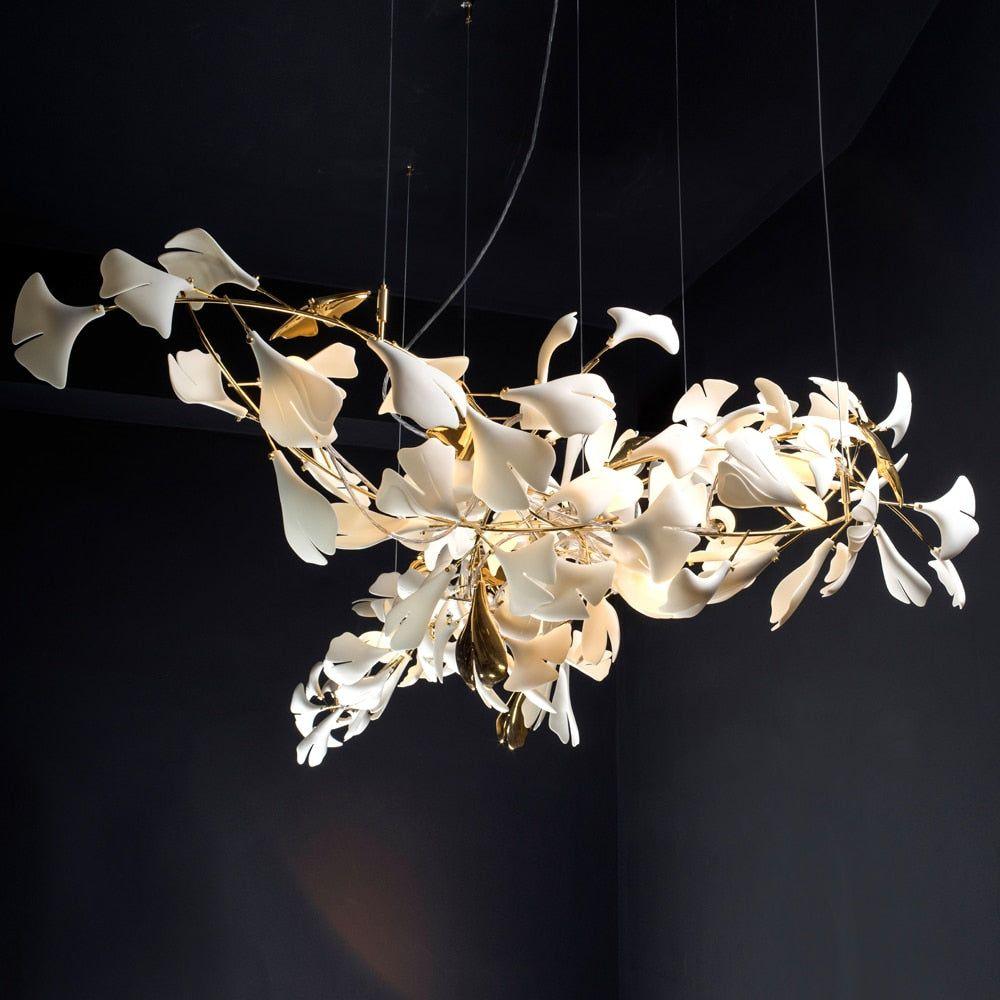 Ayla Kroonluchter Gingko Blad Keramiek Goudlichaam+Witbladeren met bloemblaadjes