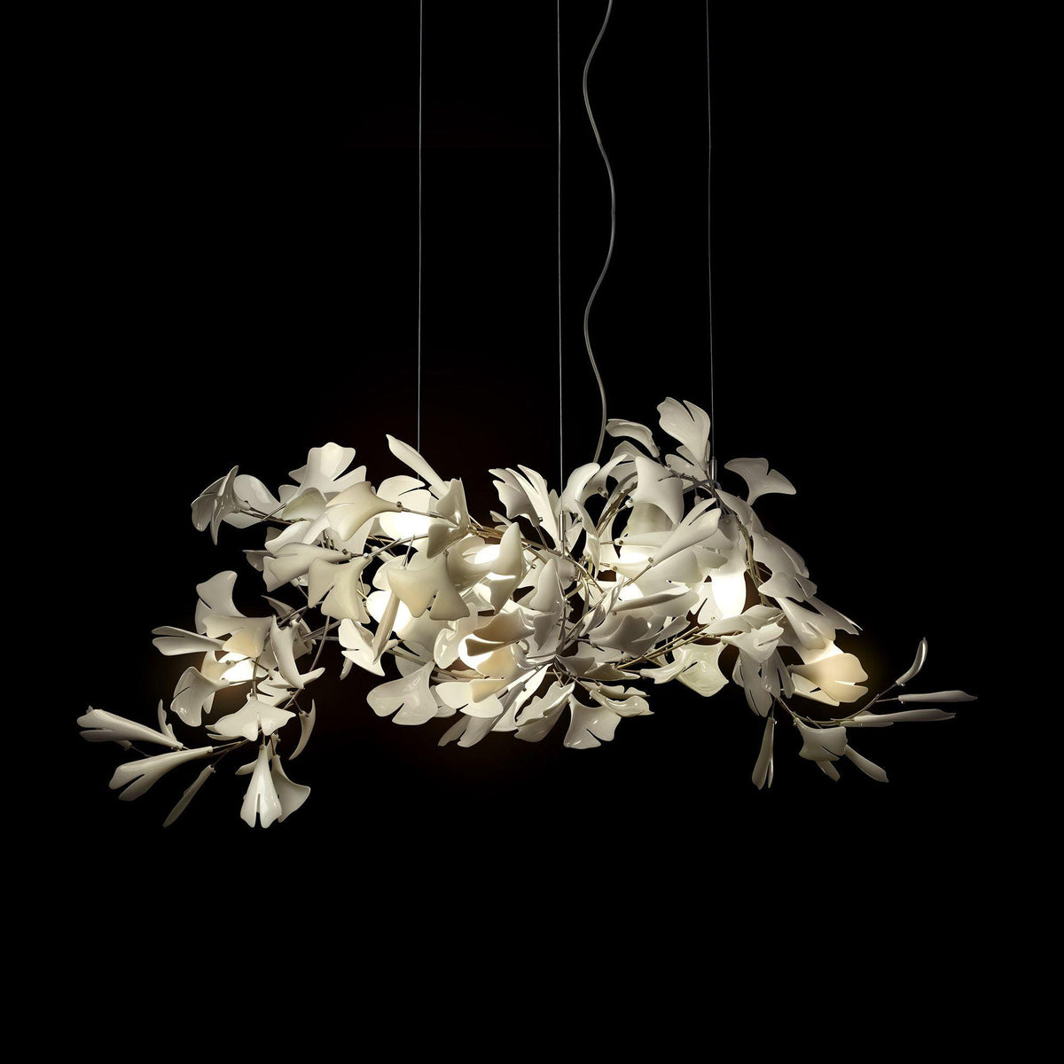 Ayla Kroonluchter Gingko Blad Keramiek Goudlichaam+Witbladeren met bloemblaadjes