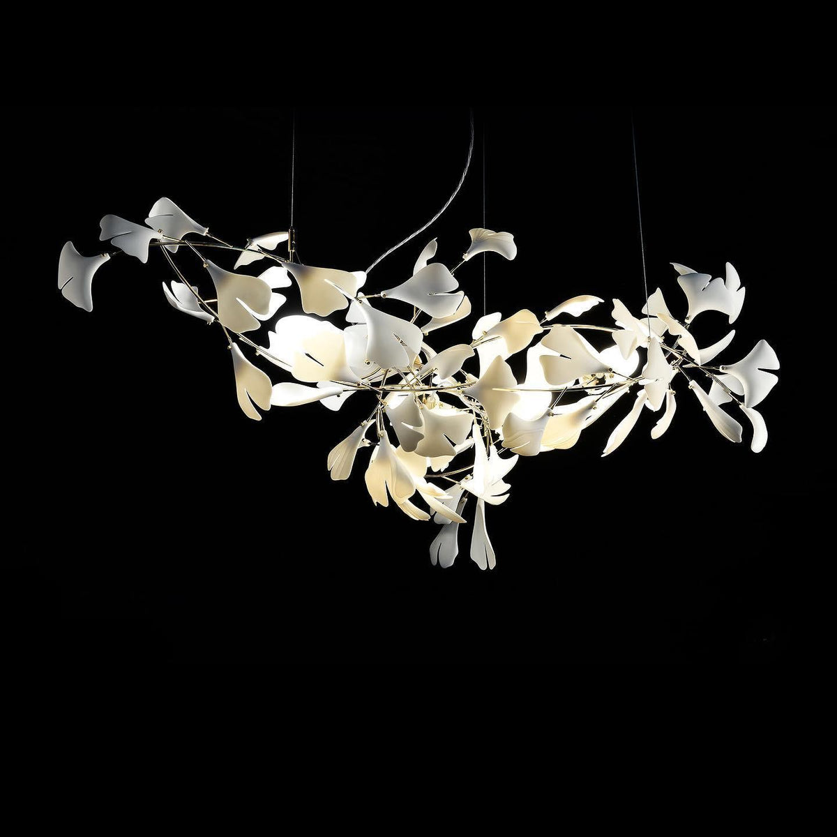 Ayla Kroonluchter Gingko Blad Keramiek Goudlichaam+Witbladeren met bloemblaadjes
