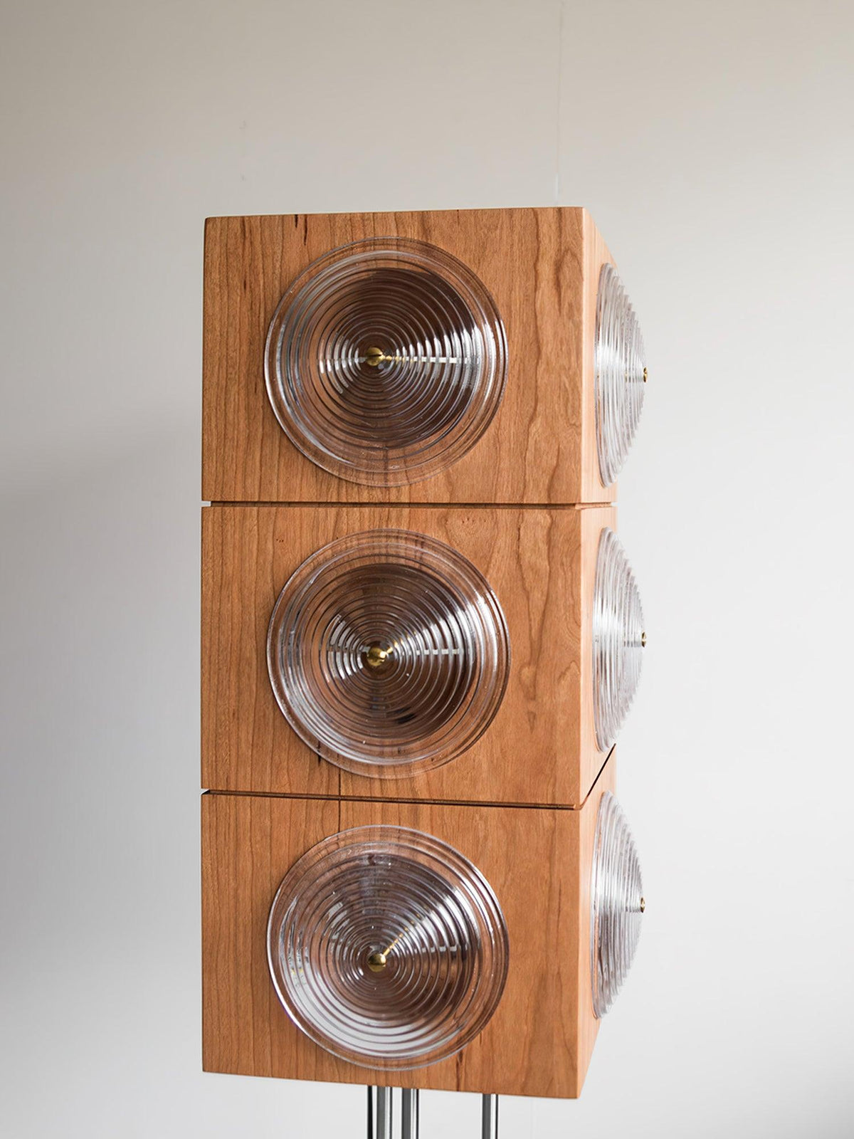 Avraearae modulaire vloerlamp van kersenhout