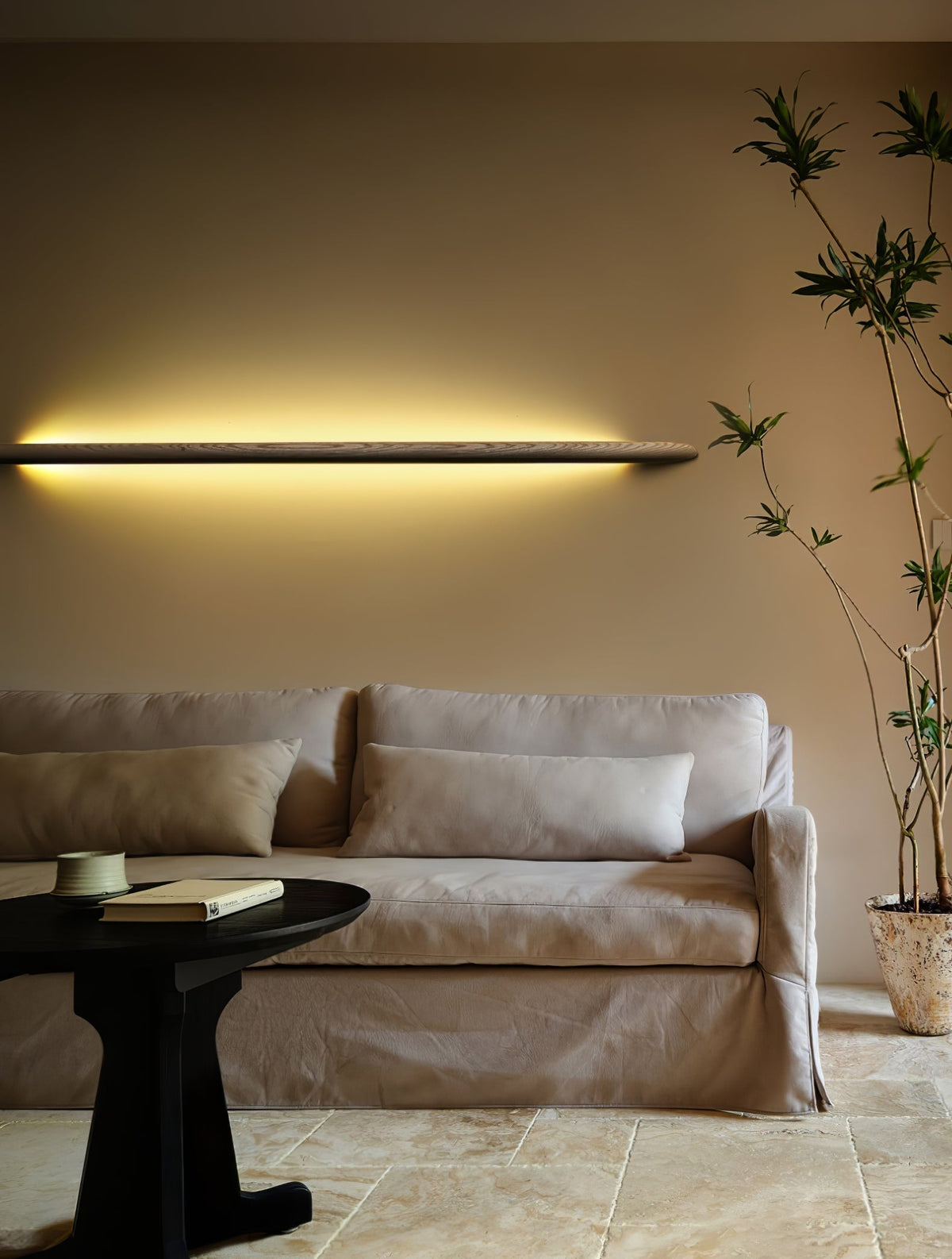 Evvinos Moderne minimalistische lineaire wandlamp van walnoot