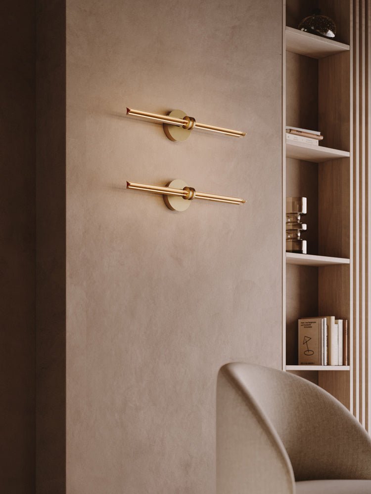 Orineraria Minimalistische wandlamp van metaal met lineaire vorm