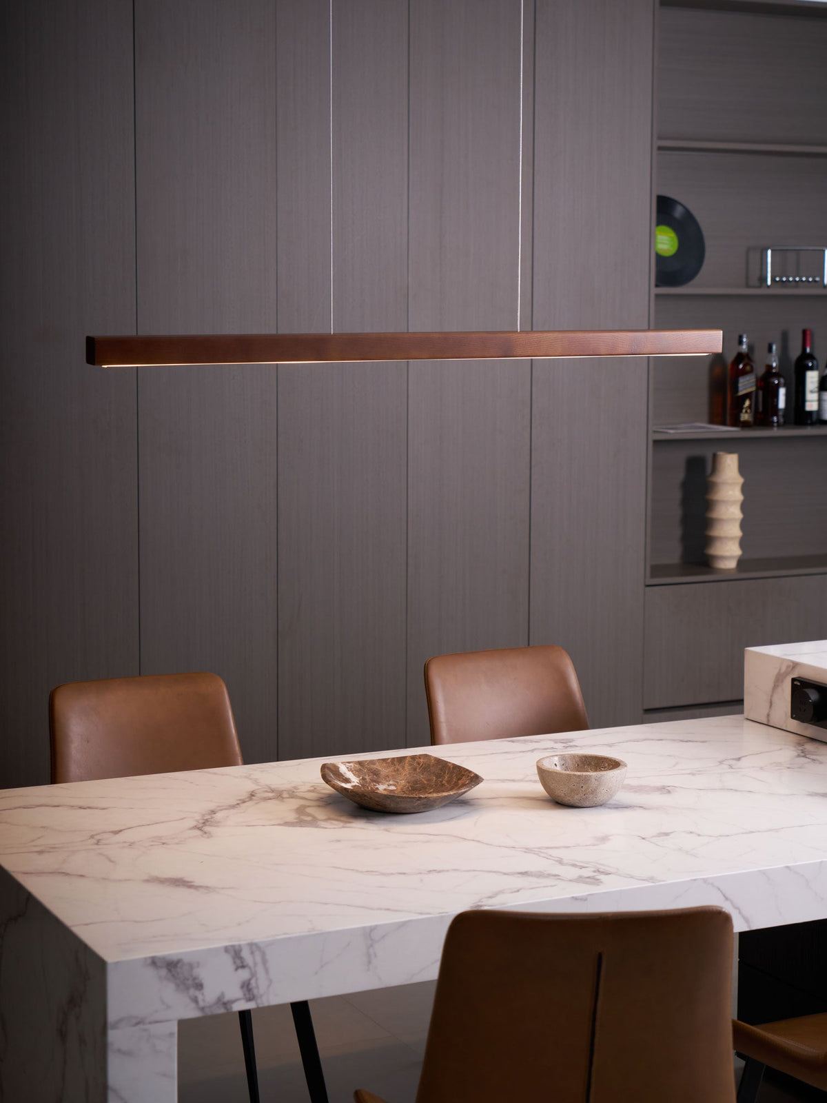Aro Lineaire hanglamp van hout