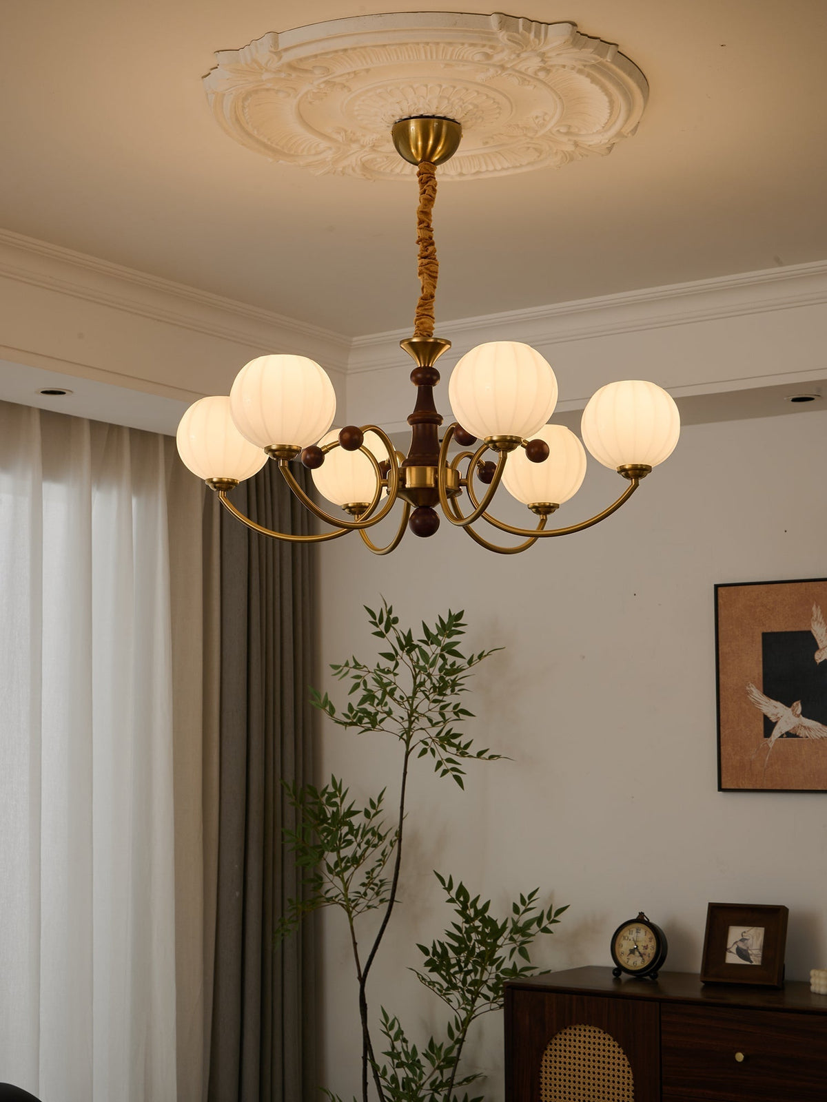 Omirara Traditionele Elegantie Vintage Houten Kroonluchter