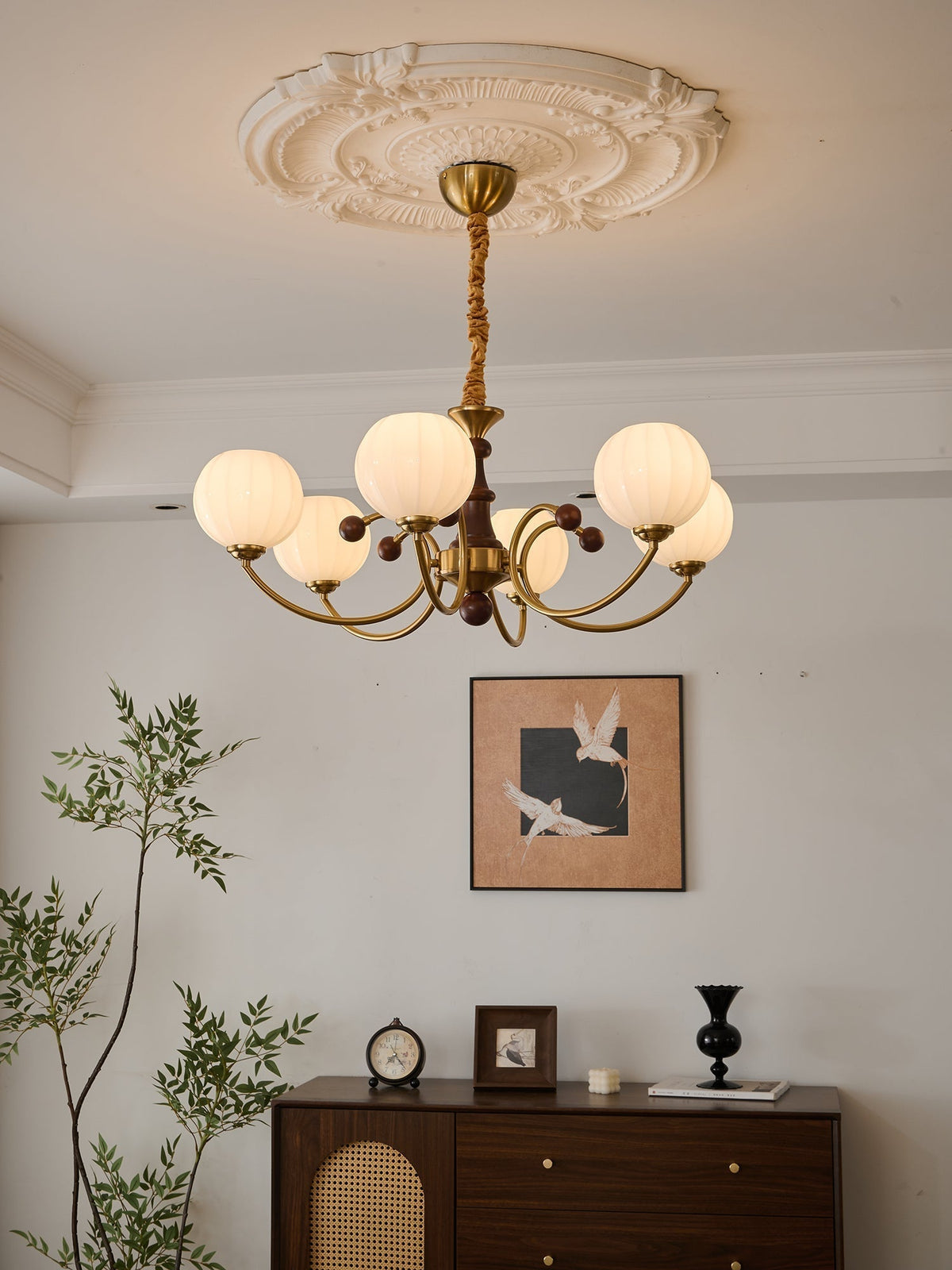 Omirara Traditionele Elegantie Vintage Houten Kroonluchter
