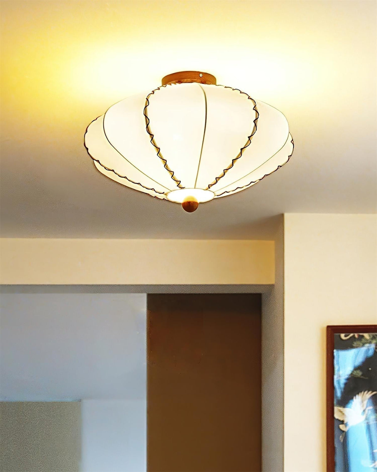 Colette plafondlamp van walnoothout en beige stof