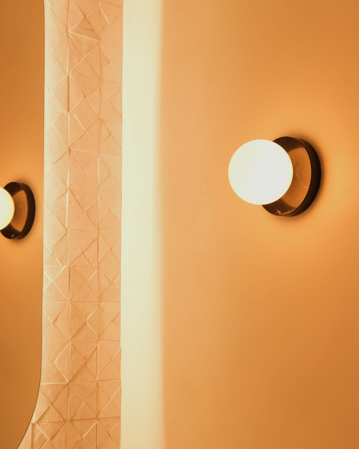 Calirina wandlamp