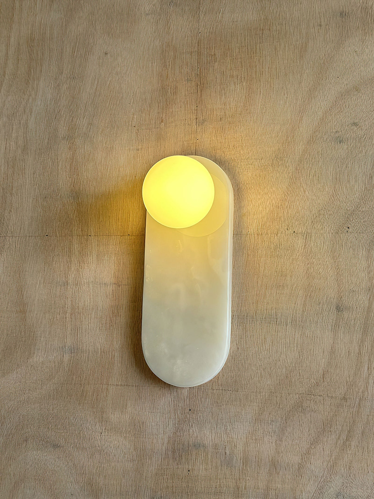 Viraivina wandlamp