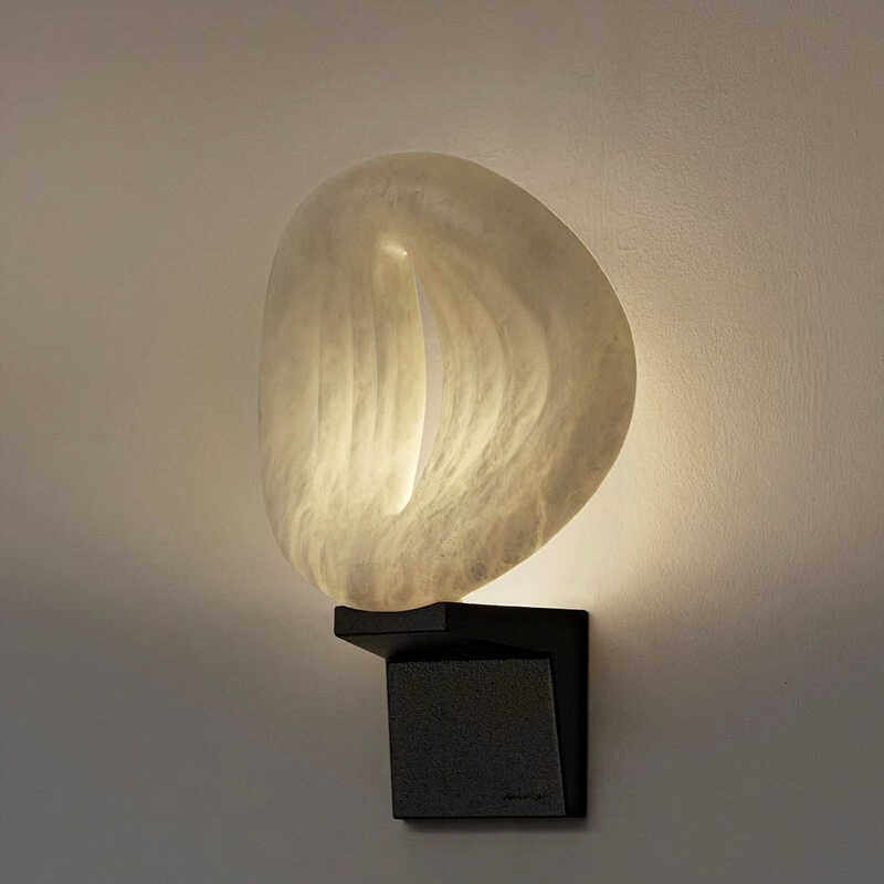 Eirion Rift albasten wandlamp
