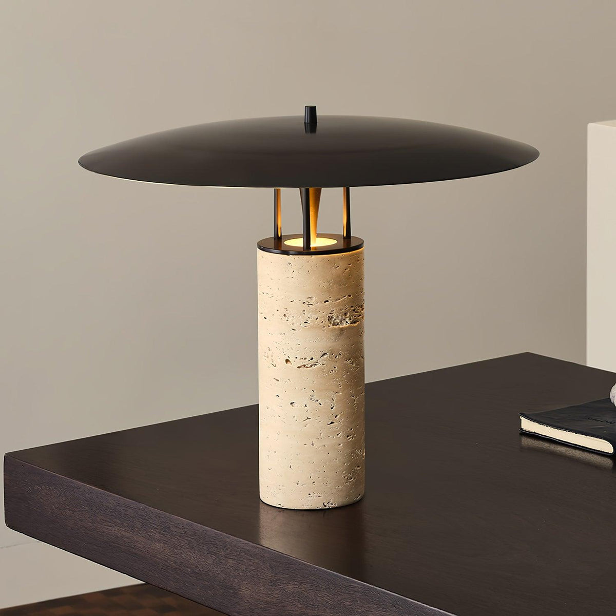 Eara Disc-Pillar travertin tafellamp