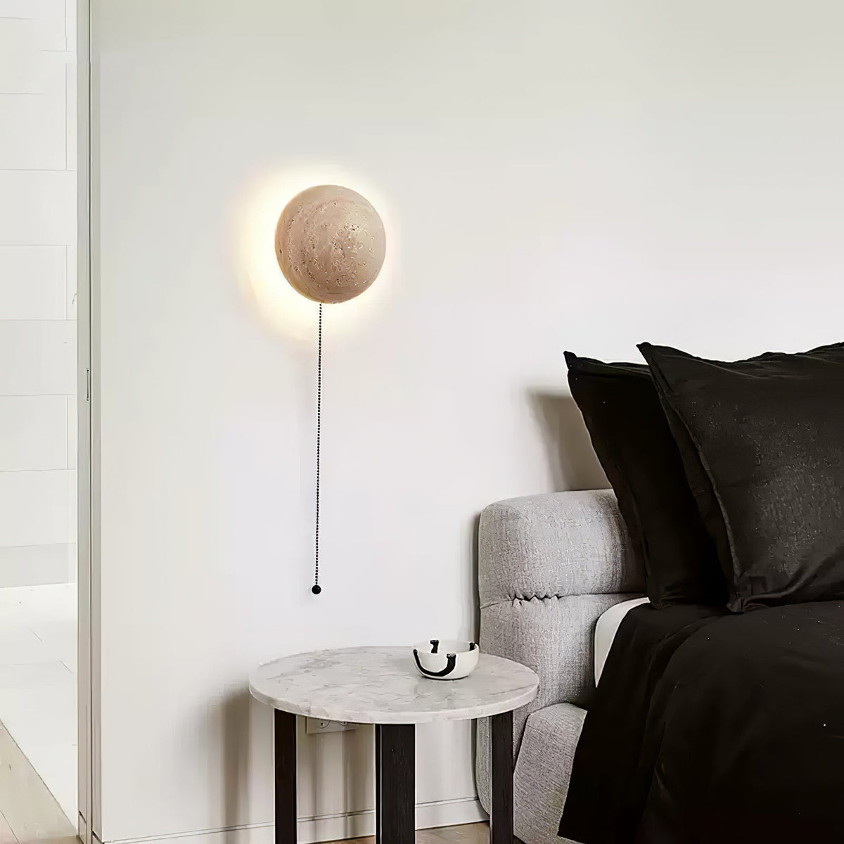 Vexael Minimalistische wandlamp in geel travertin