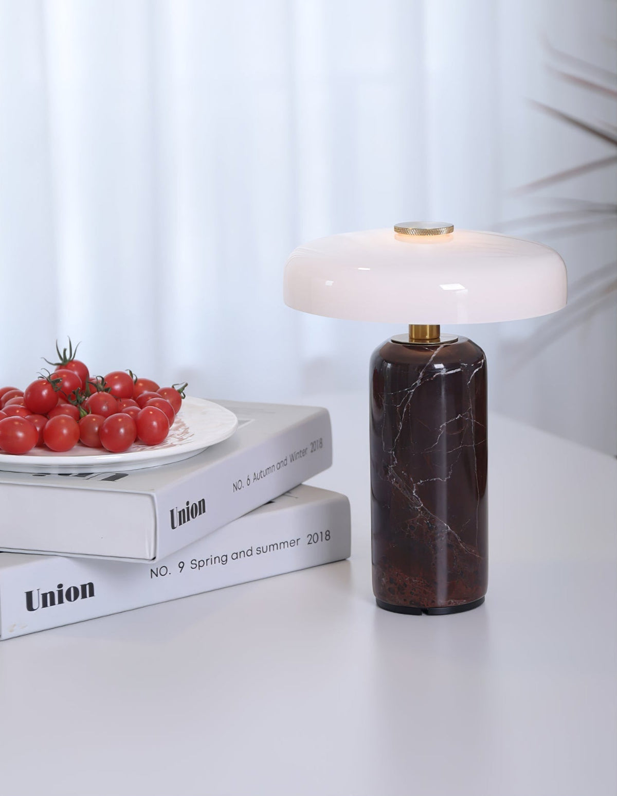Ryvek moderne tafellamp van marmer