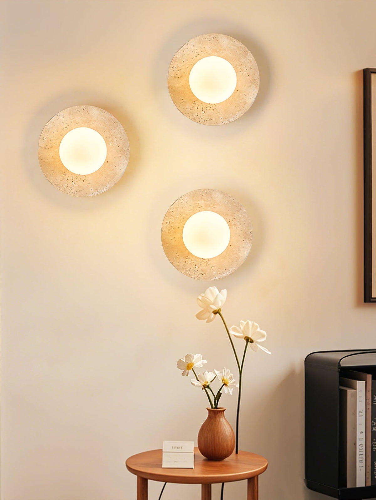 Sereella plafondlamp in travertin
