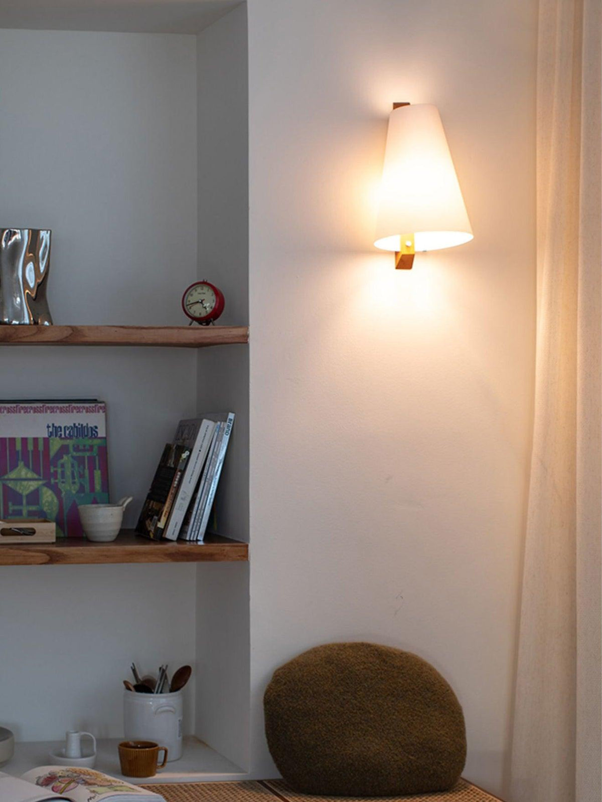 Miriam Moderne minimalistische wandlamp van kunststof