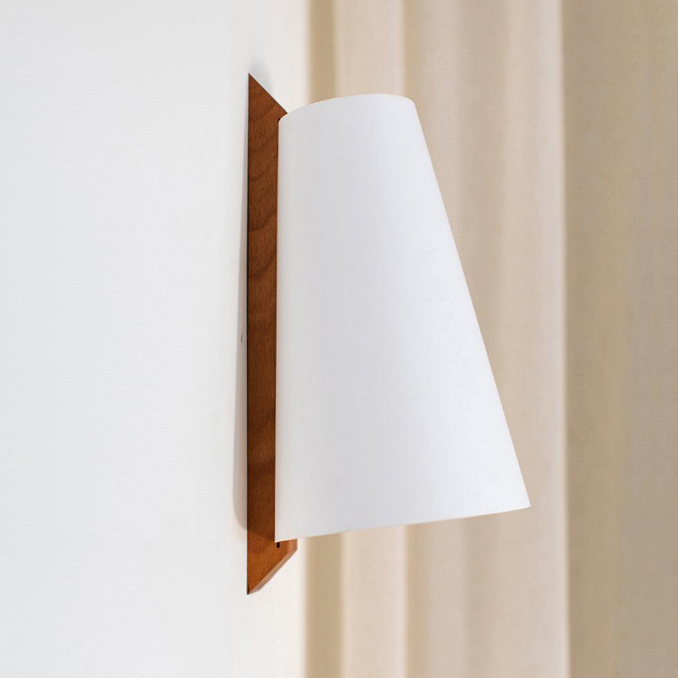 Miriam Moderne minimalistische wandlamp van kunststof
