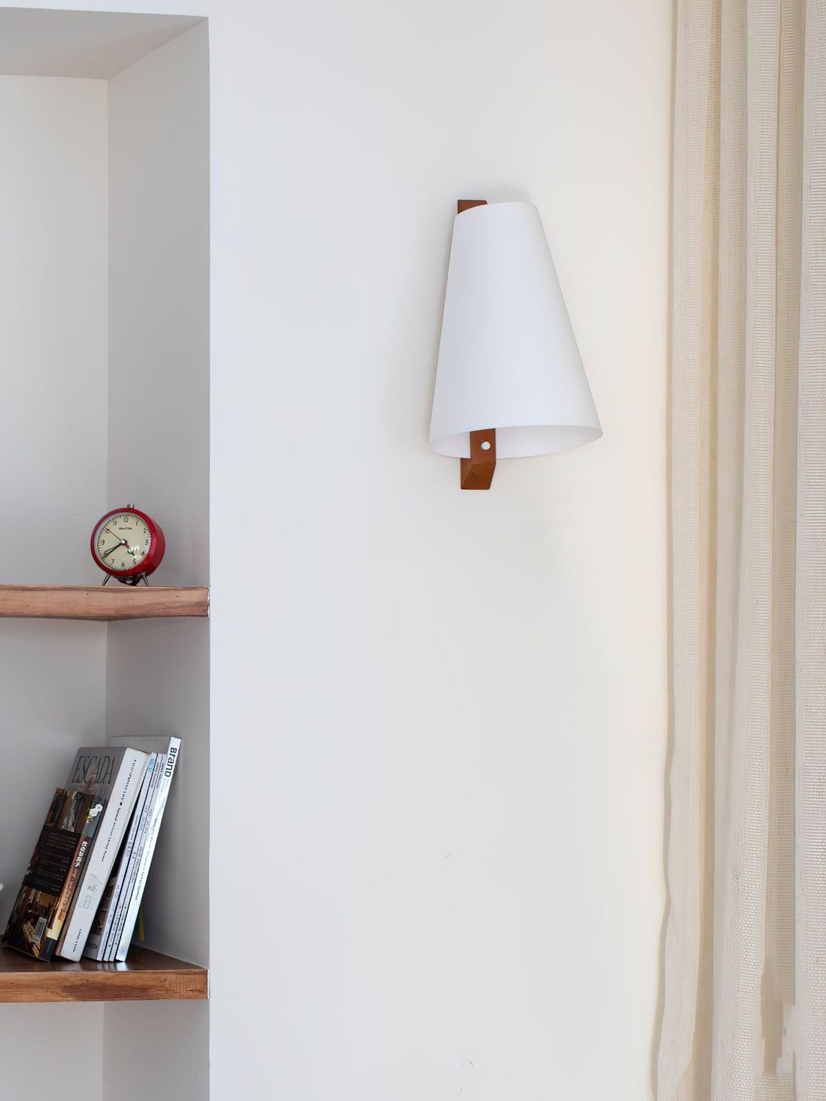 Miriam Moderne minimalistische wandlamp van kunststof