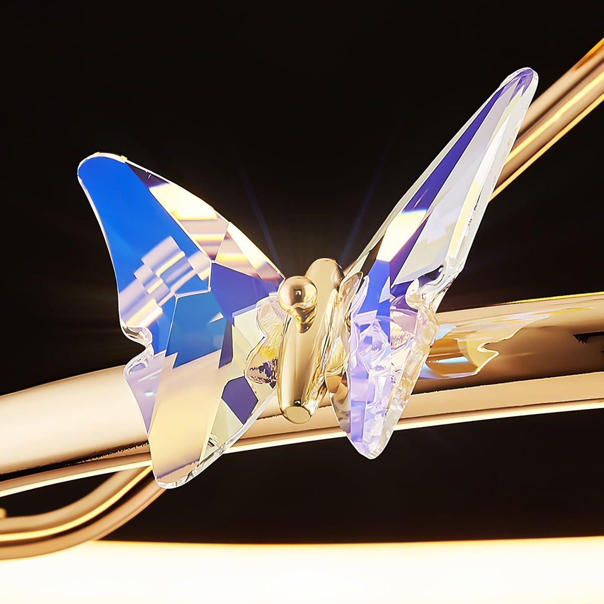 Cyrelel plafondlamp Magic Butterfly met kristalaccenten en LED-ring