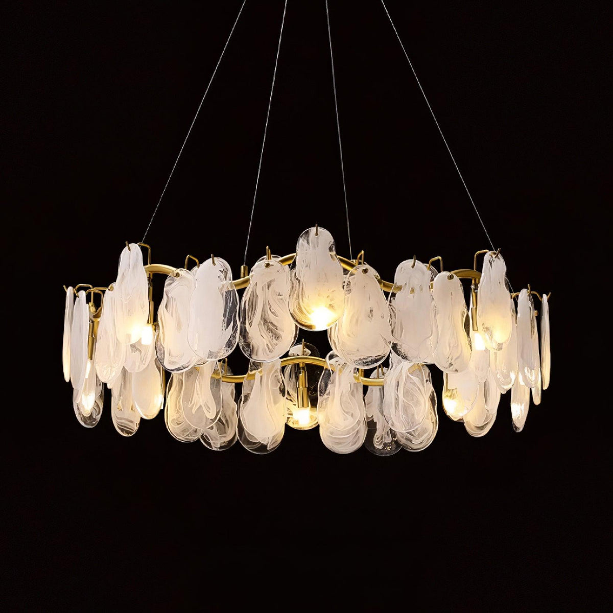 Veliselle Kroonluchter met Wolk Glaspanelen