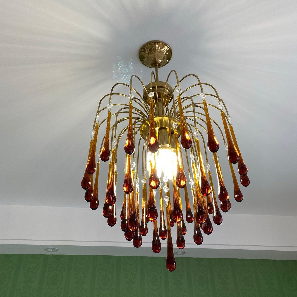 Ciel Kroonluchter met Goudkleurige Armen en Kristal