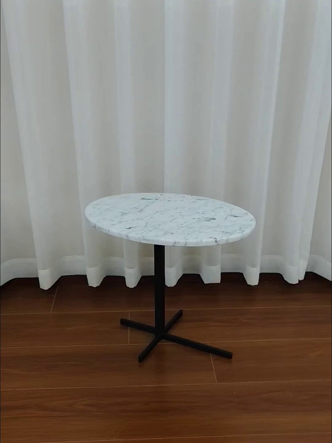 Tolvy accent bijzettafel