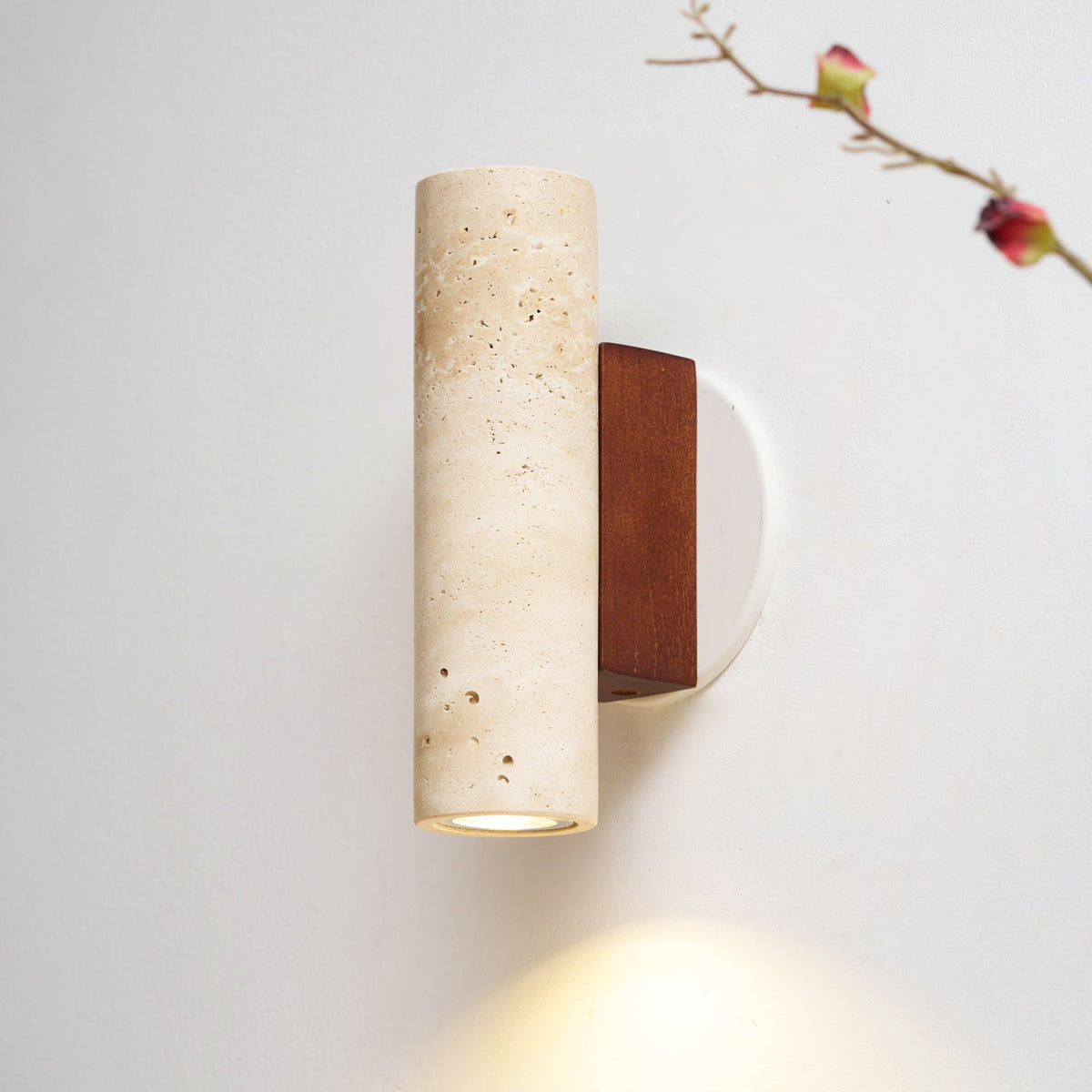 Norenina travertin wandlamp