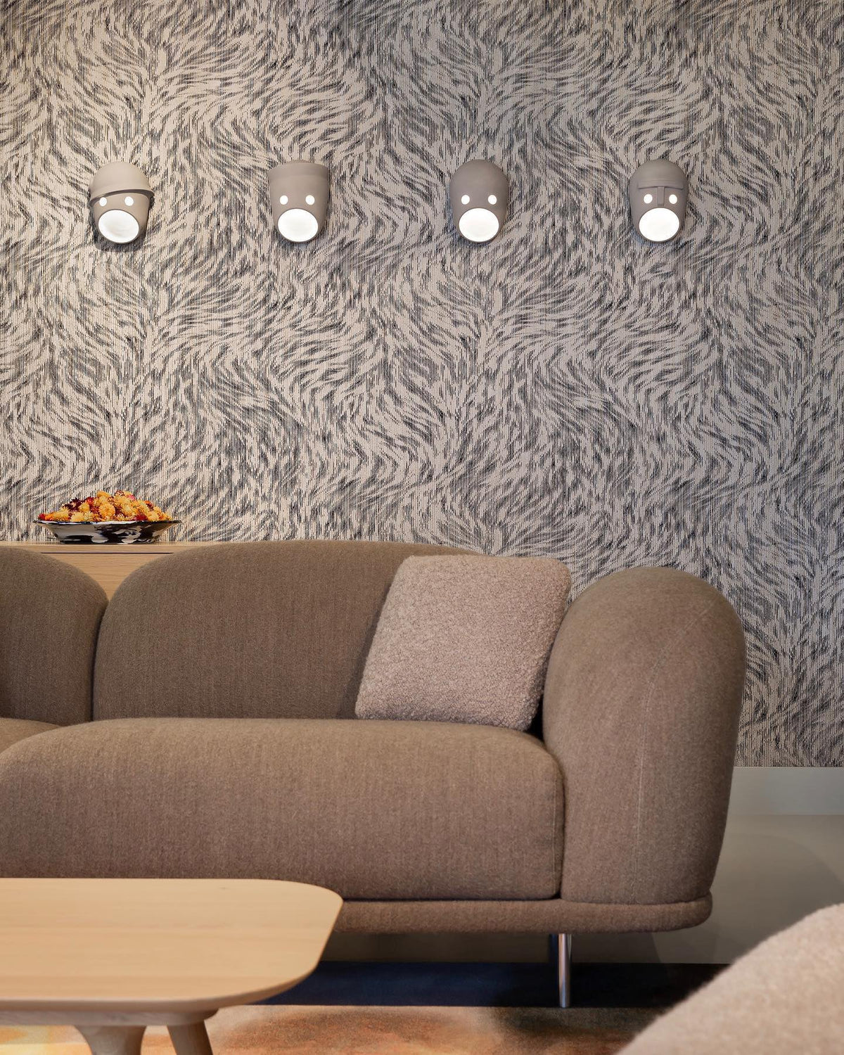 Mask wandlamp van hars