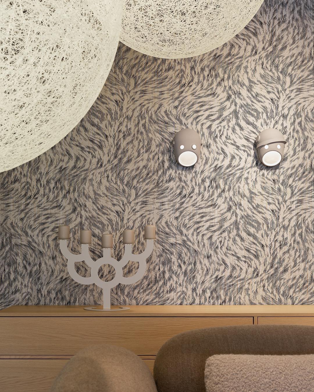 Mask wandlamp van hars