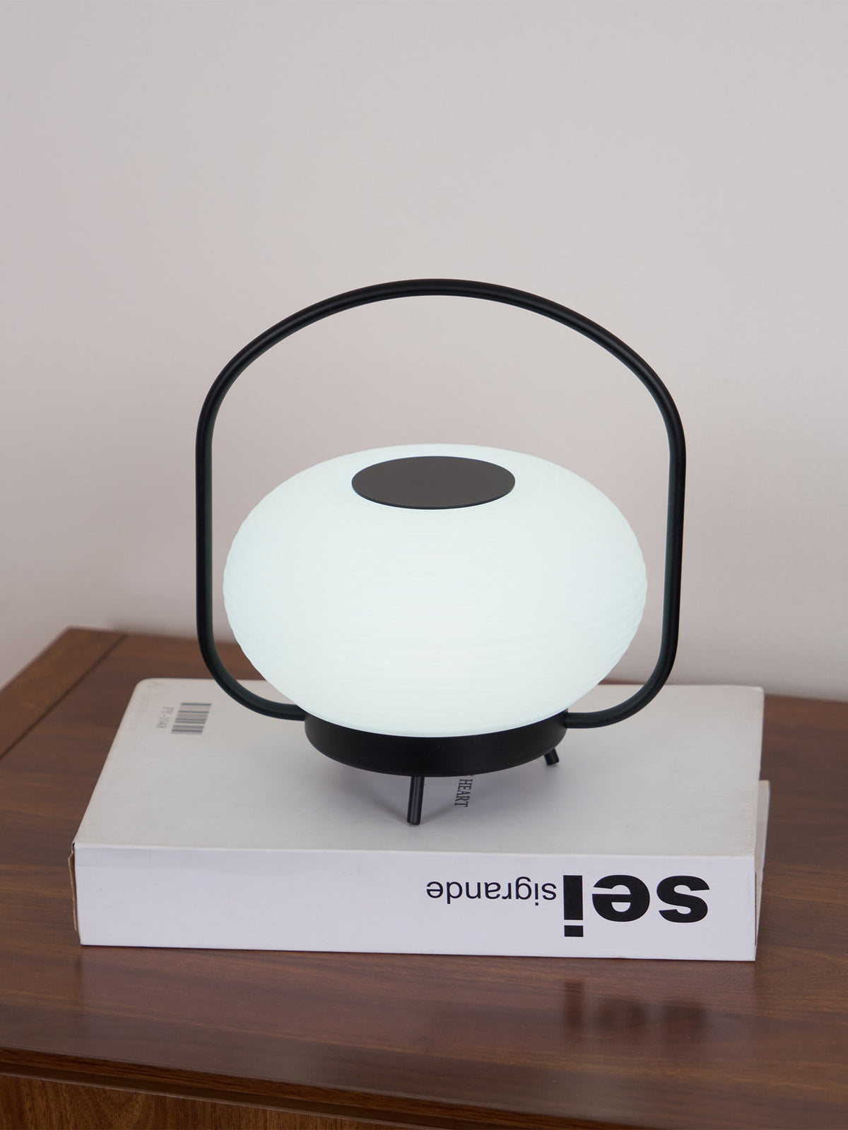 Saelan minimalistisch tafellamp