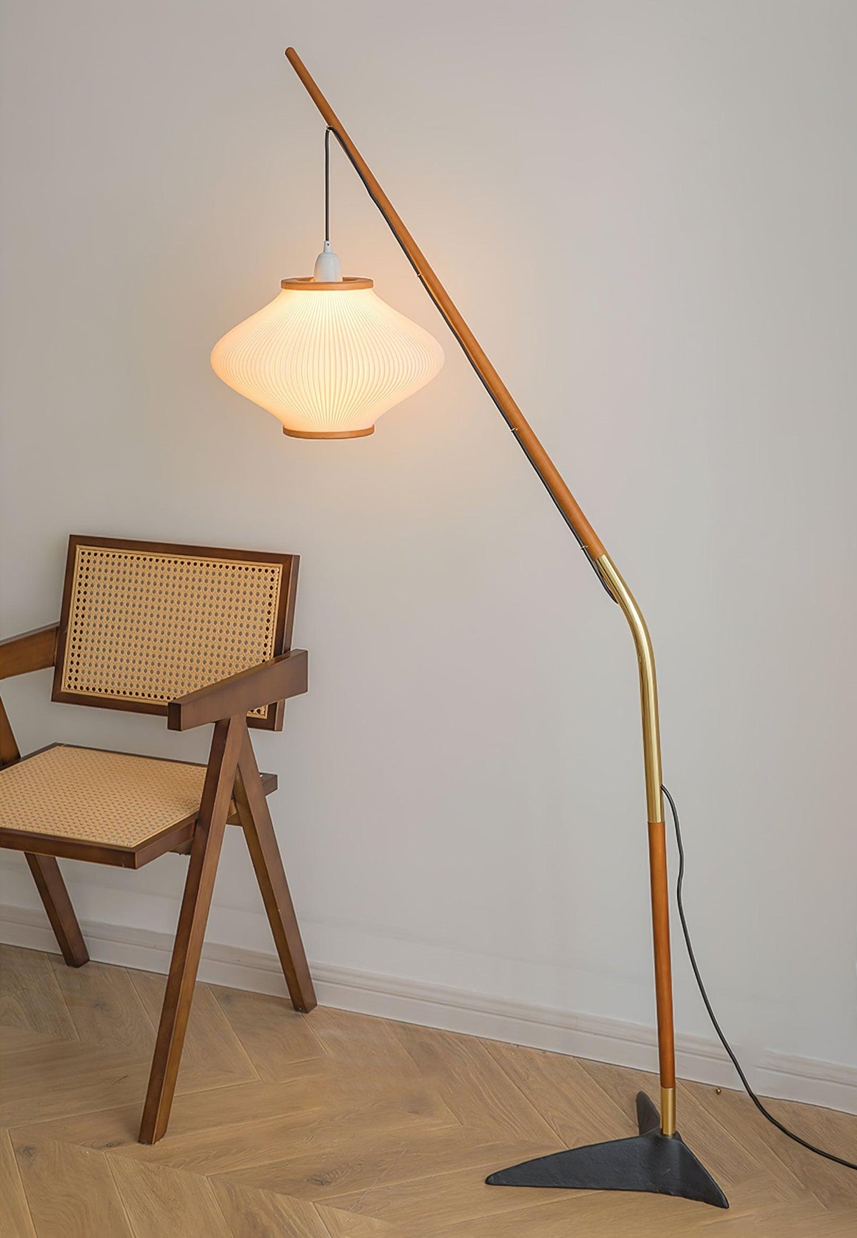 Ervenil Mid Century vloerlamp van glas van en Esenhout