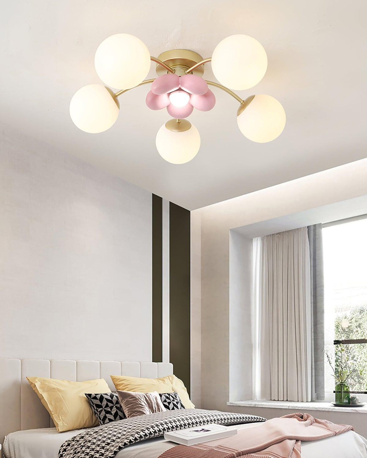 Nirox plafondlamp met Roze Bloemblaadjes