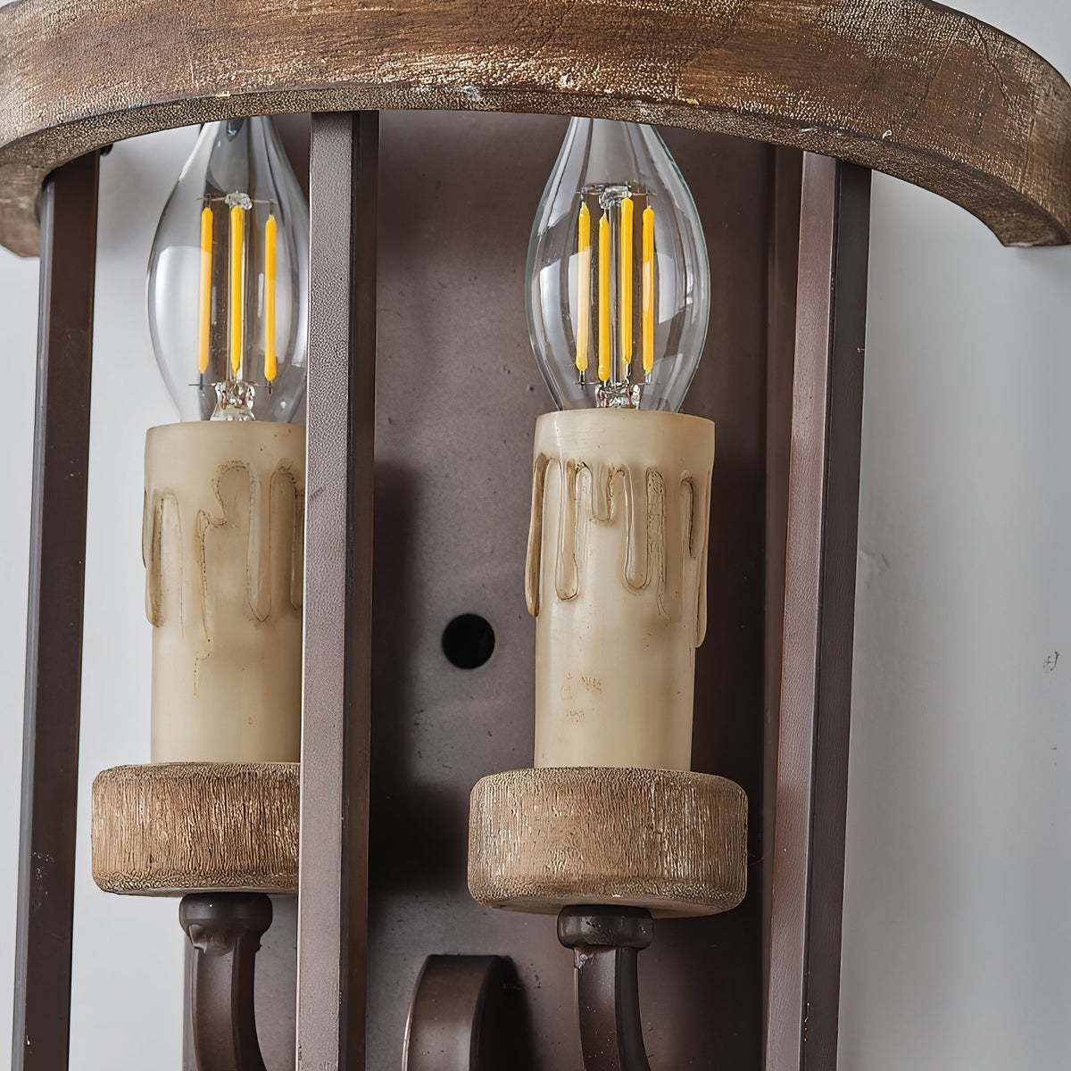 Briarwyn wandlamp