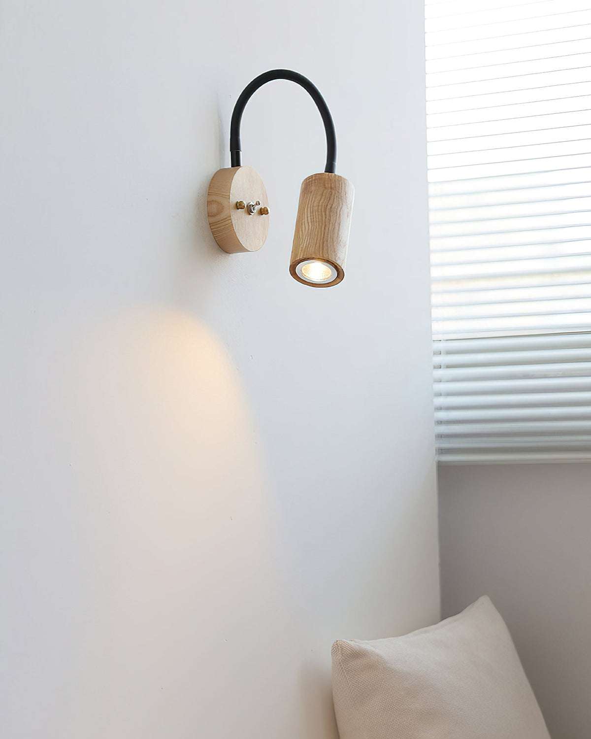 Selaora wandlamp