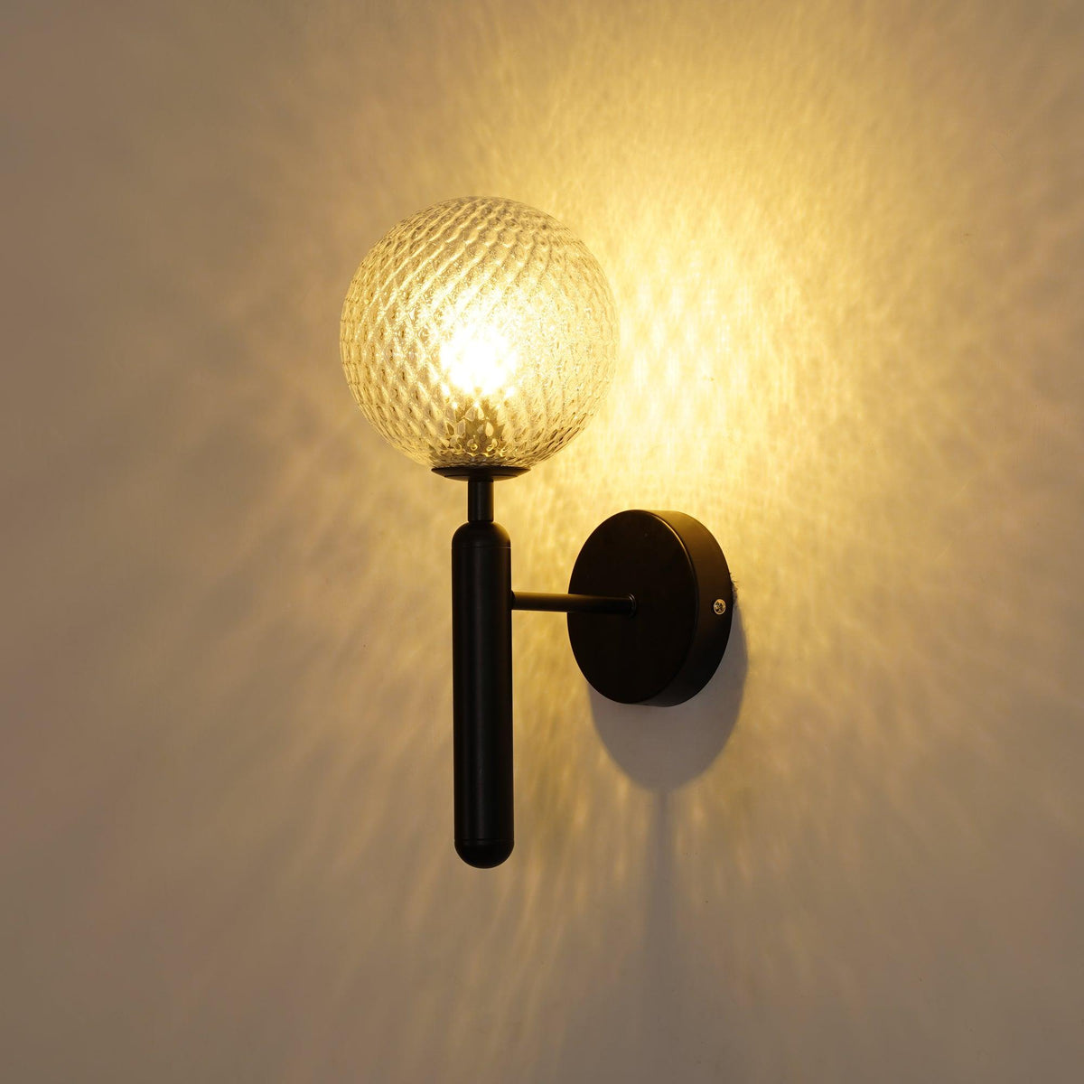 Ilirila Moderne minimalistische wandlamp van messing met glas