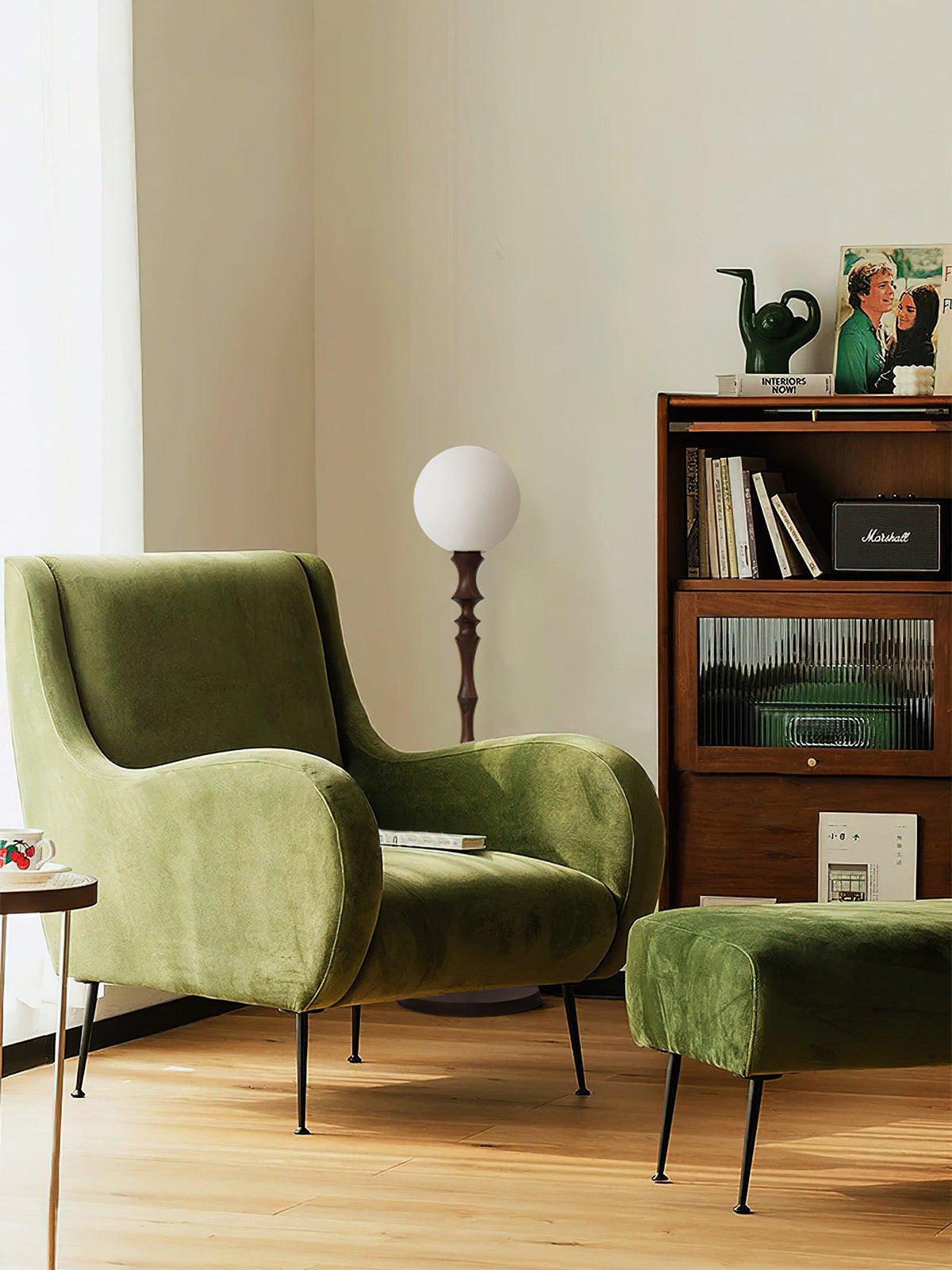 Vilten elegante vloerlamp van walnoot