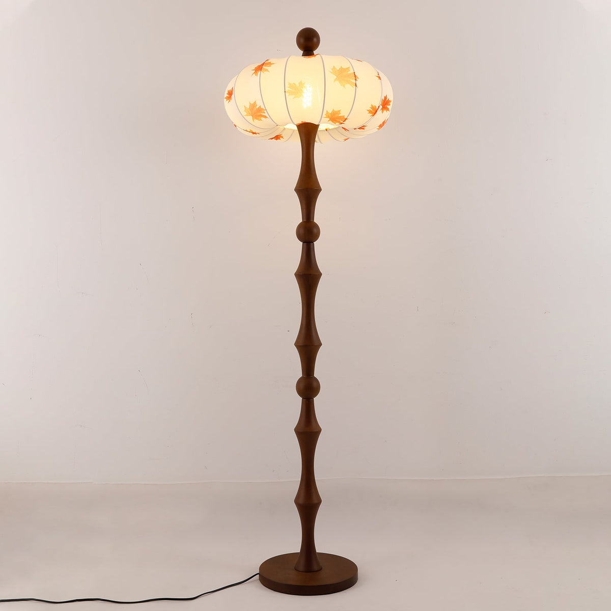 Whispen Houten Stoffen Vintage vloerlamp