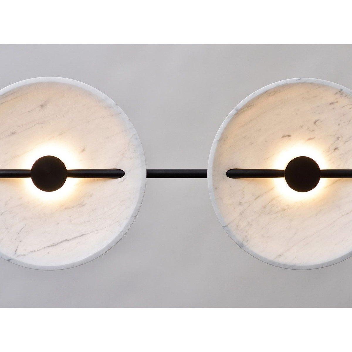 Nerarira wandlamp met Marmeren Kap