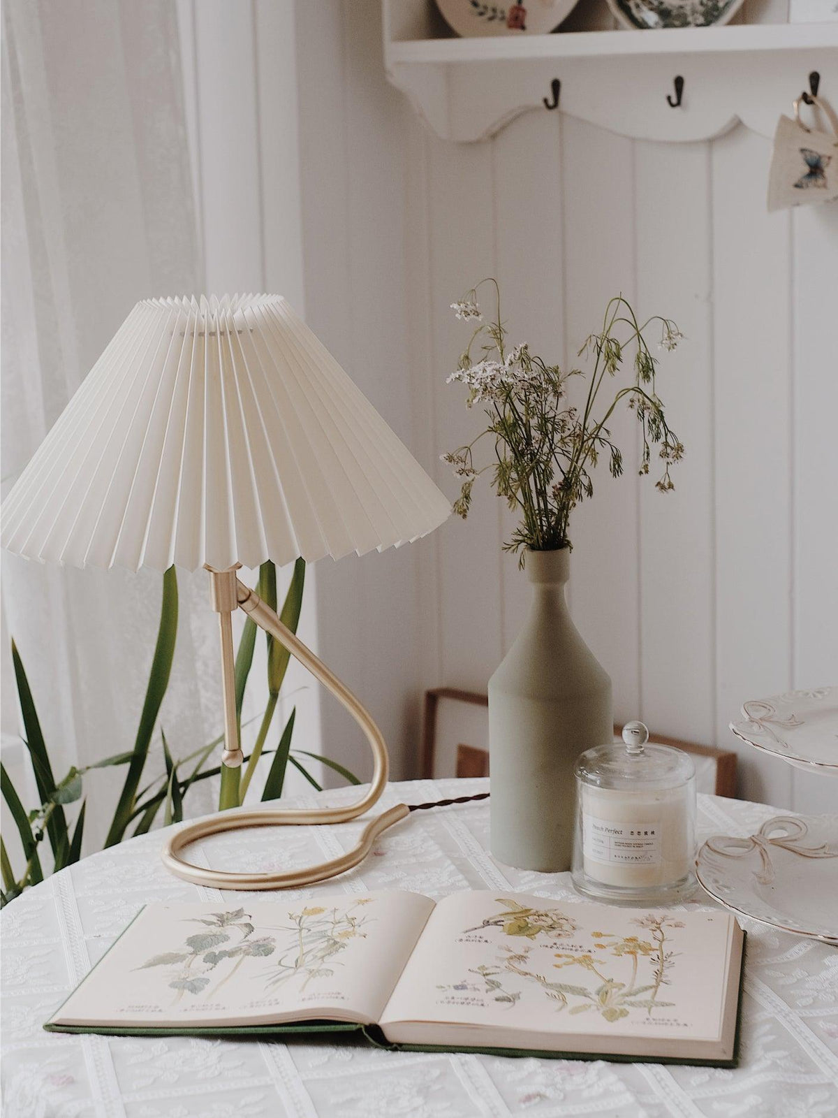 Linuia tafellamp met helder textiel