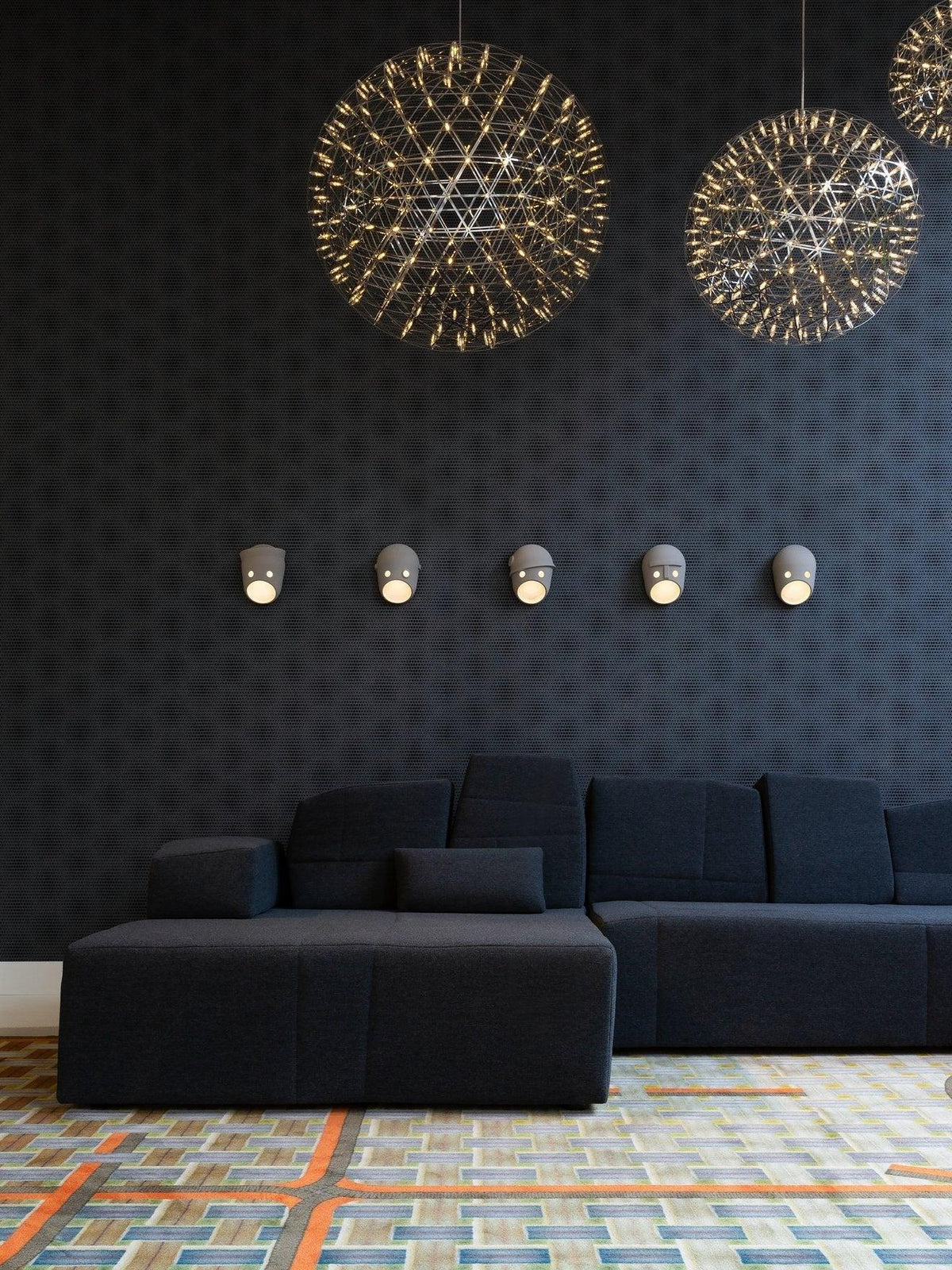 Mask wandlamp van hars